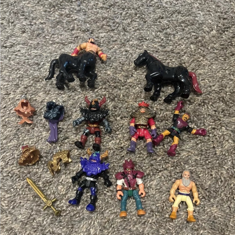 Fisher Price Imaginext 13 Piece LOT Horses/Knights